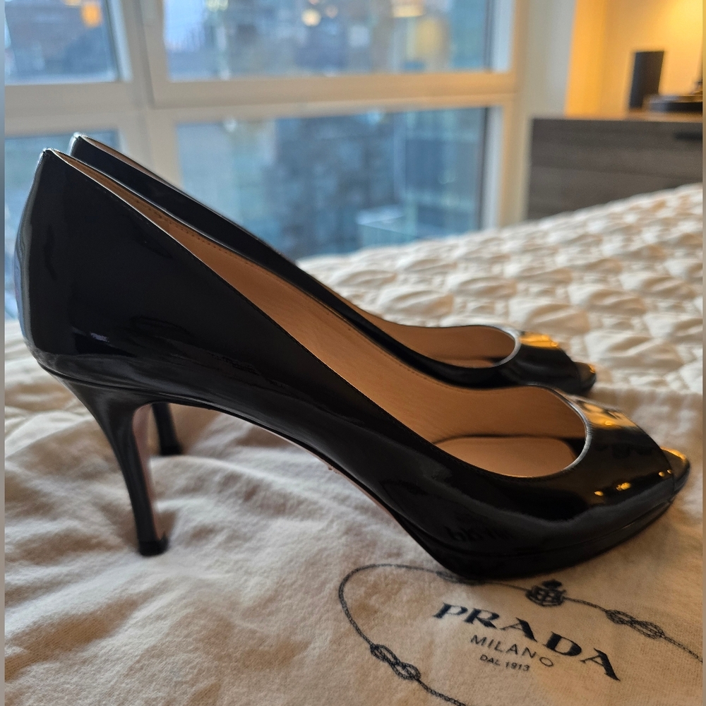 Authentic Prada Black Patent Peep-Toe Heels Size 8.5 38.5